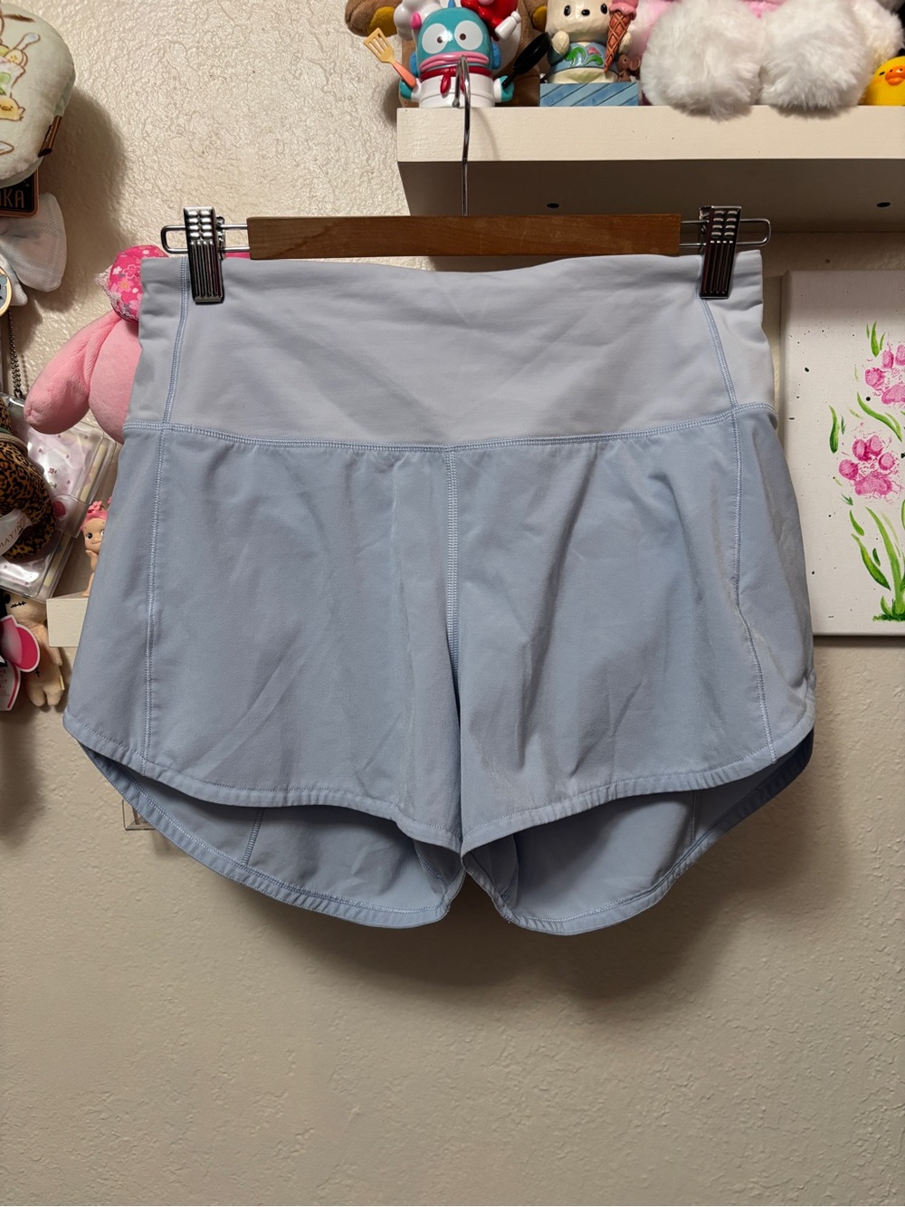 Lululemon Speed Up Short Long *4" Updated Fit
Blue Linen Sz 6